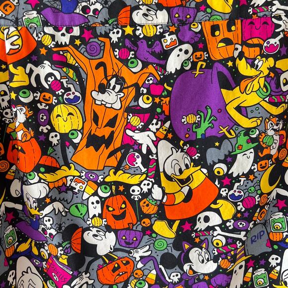 Disney Halloween Mickey and Friends Camp Shirt Size Small‎ Mickey Mouse - Picture 3 of 5